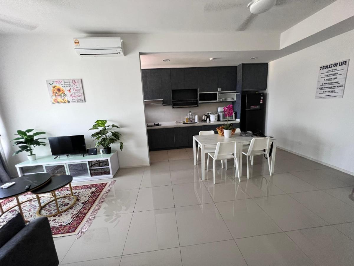 Condostay At Bangi Kampong Sungai Ramal Dalam Buitenkant foto